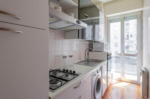 Appartamento con due stanze in via Oglio