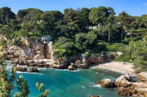 Appartement Antibes terrasse en front de mer