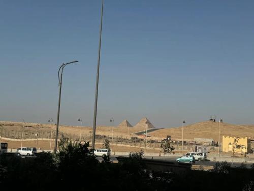 Cairo Pyramids View Hostel & Apartment