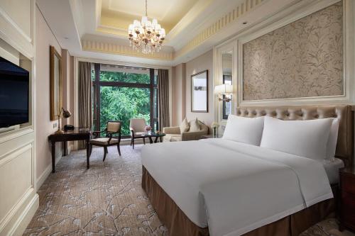 Carp Islet Resort Fuzhouにあるベッド