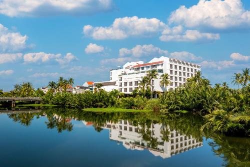Little Oasis - An Eco Friendly Hotel & Spa — Property building