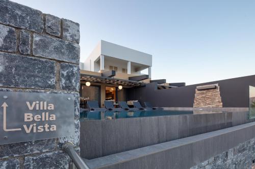 Φωτογραφία από το άλμπουμ του Bella Vista σε Angouselianá