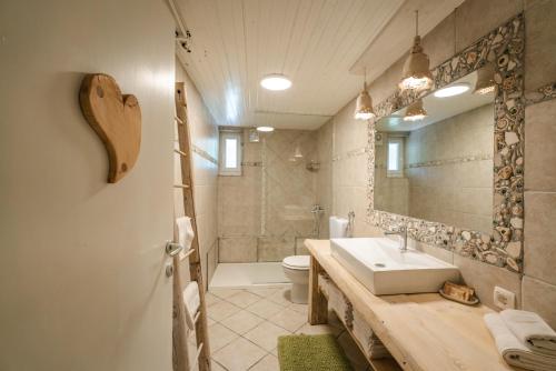Koupelna v ubytování Apartments Trata