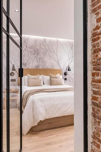 Elegant apartment in Austrias neighborhood CON10