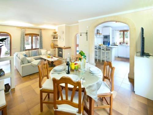 Villa Alzines