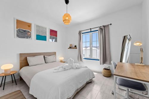 Home2Book Bright Apartment PlayaBlanca, Terrace