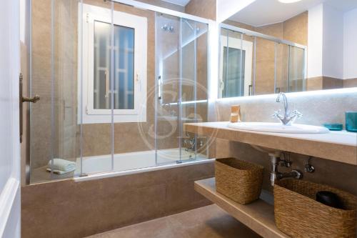 Urban Retreat near Sagrada Familia - Eixample District