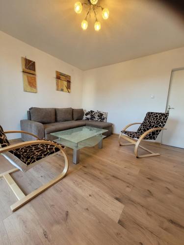 N&M Apartments