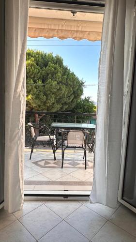 Little house near the beach