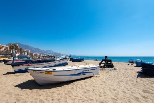 Boliches Apartment on the Beach, ideal parejas