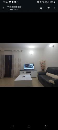 Katil atau katil-katil dalam bilik di Chez jo Deux