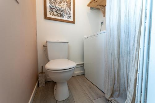 Ένα μπάνιο στο L échappée Belle - Maison 2 Chambres à Bordeaux