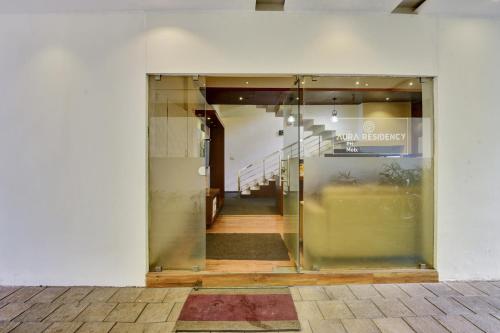 カンヌールにあるHotel O AURA RESIDENCYのギャラリーの写真