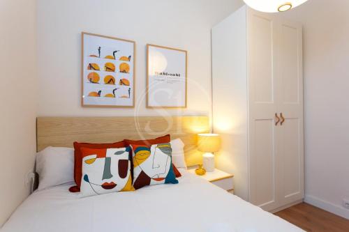 Urban Eixample Stay in Central Barcelona
