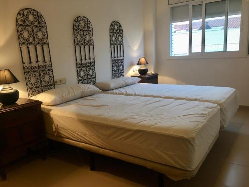 ATTIC DUPLEX 2 Terraces AA Parking