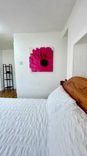 Cama o camas de una habitación en Hisa Luciano For 5 Near Bovec