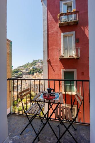 Tarsia Home View