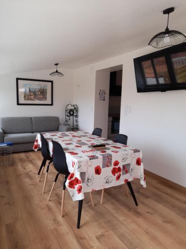 Logement lumineux avec terrasse