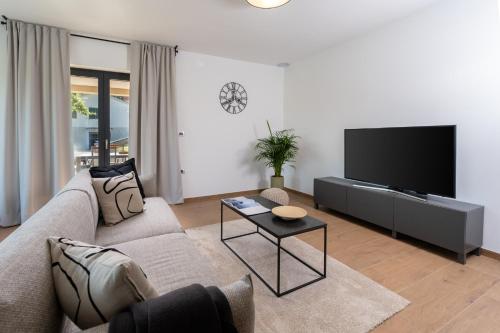 Villa Photinia