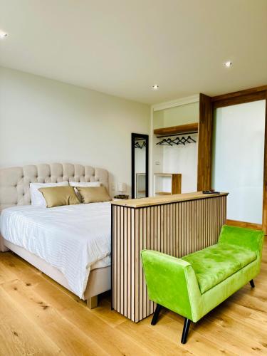 Ένα ή περισσότερα κρεβάτια σε δωμάτιο στο Suite de luxe au château 105