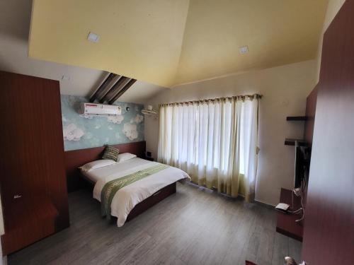 Φωτογραφία από το άλμπουμ του Paras Holiday Home σε Satara