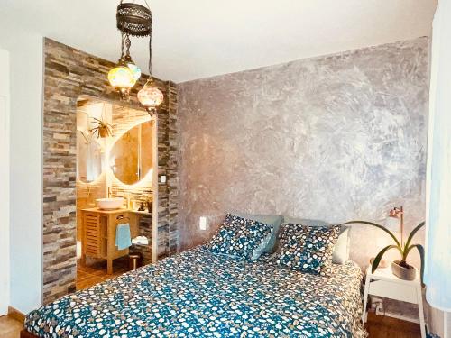 Appart Lumineux avec Jardin et Jacuzzi - Chambre Parentale - Full AC - Proche - CDG - Stade de France - Parc des Expositions