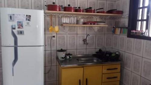 Η κουζίνα ή μικρή κουζίνα στο Hostel Resende