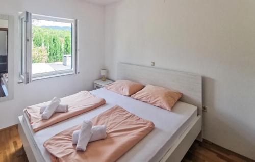 Nice Apartment In Novi Vinodolski With Wifi
