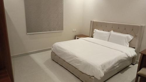 Φωτογραφία από το άλμπουμ του ملفى أبها σε ‘Aryam