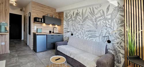 HOLIDAY HOME Slavia New 605 przy plaży z balkonem i widokiem na morze