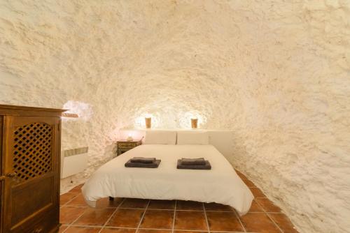 TrendyHomes Alhambra Cueva