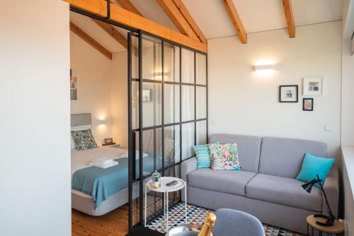 Panoramic luxury apartment w AC Downtown and Metro