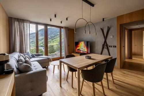 Un diamante de montaña l A Pie De Pistas De Esquí - Gimnasio - Sauna - Piscina l 6Pax l by BonesVacances