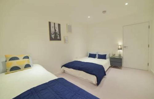 London Guest Room photo 18