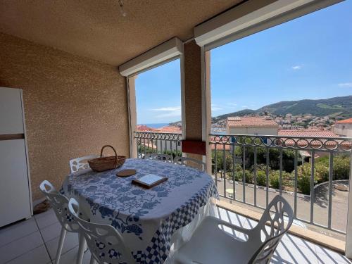 Banyuls-sur-Mer : T2 avec loggia et parking privatif à deux pas de la plage - FR-1-309-39