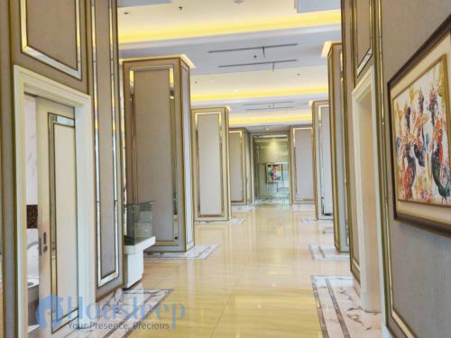 Фотография из галереи Apartemen Trans Park Cibubur by HOUSLEEP в городе Kalimanggis