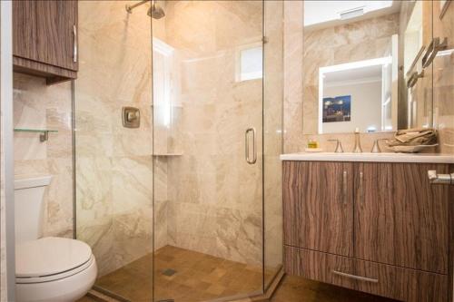 Phòng tắm tại The Rod and Reel Resort Suite 4