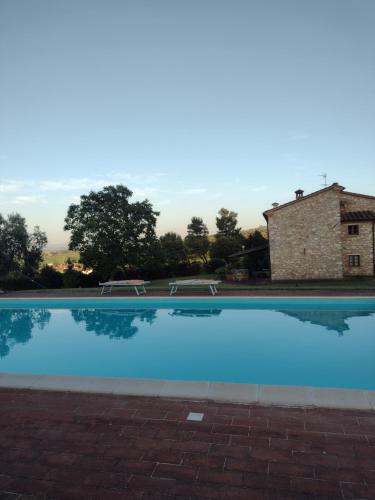 Πισίνα στο ή κοντά στο Le Pergoline B&B