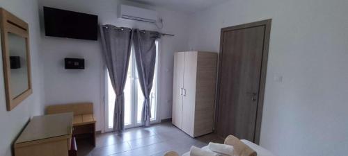 Televisyen dan/atau pusat hiburan di Makis House