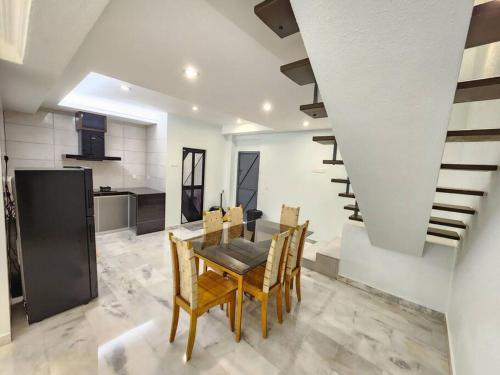 Η κουζίνα ή μικρή κουζίνα στο Sunway Homestay 8pax 2Bath