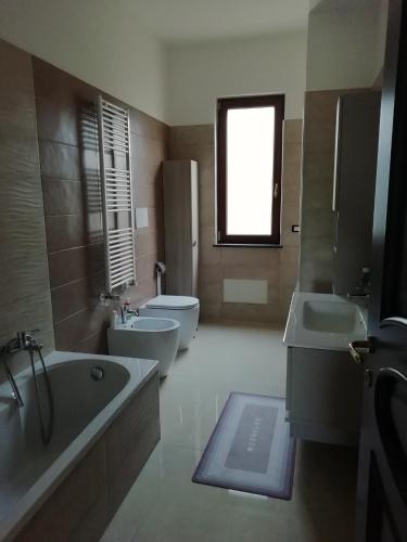 Ένα μπάνιο στο Villa Aurora