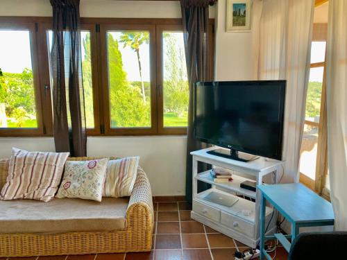 Gallery image of Son Costa, villa típica mallorquina con piscina in Montuiri