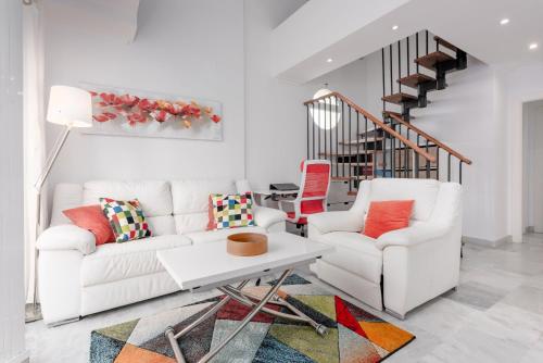 Puerto Banus Penthouse Duplex corner apartment
