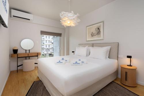 Elegant and Central 3BR in Glyfada