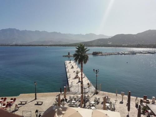 Appartement face au quai d'honneur