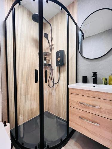 The Nook Londons Swanky Studio with FREE Parking photo 9