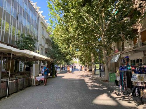 TINY STUDIOS Under the Akropolis -1-