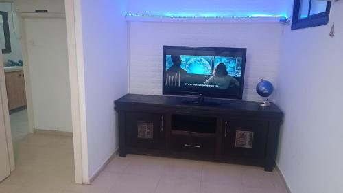Gallery image of עין הים - eye of the sea -דקה הליכה מהים! in Ashqelon