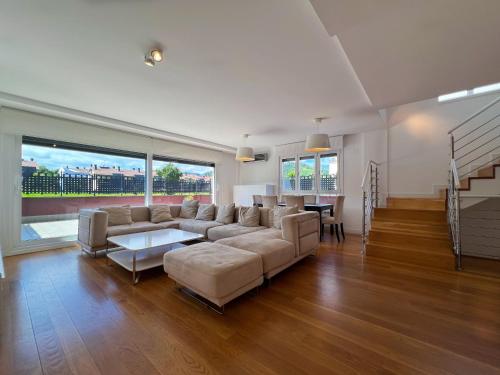 Et opholdsområde på Villa Orio I Local Rentss