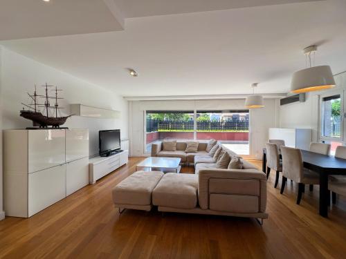 Køkken eller tekøkken på Villa Orio I Local Rentss